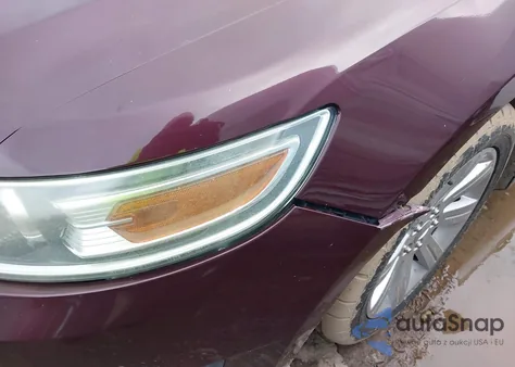 2011 Ford Taurus Se z USA, uszkodzony, nr VIN 1FAHP2DW3BG145428